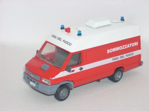 Vigili del fuoco pompiers - vigili,
