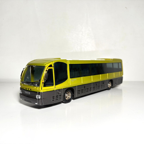 Autobus old cars - cars, irisbus
